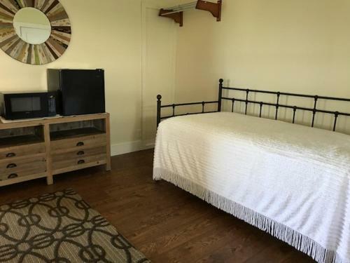 Hotel Rainbow Shores