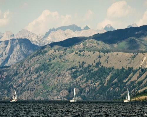 Hotel Lakeside Lodge Resort And Marina