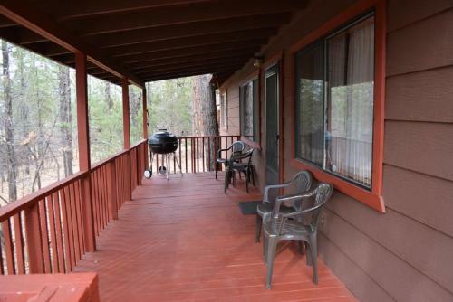 Lodge Whispering Pines Resort