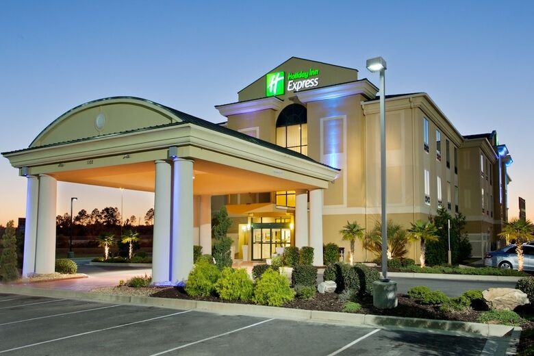 Holiday Inn Express Hotel & Suites Cordele North
