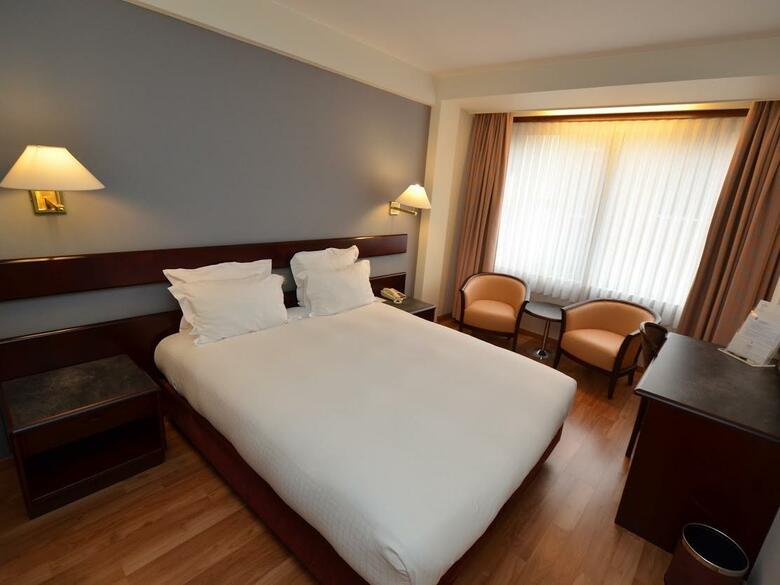 Hotel Bedford