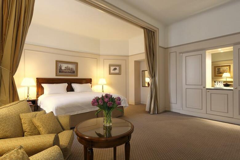 Hotel Le Plaza