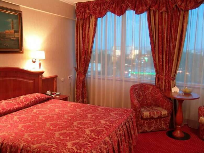 Hotel Mirage