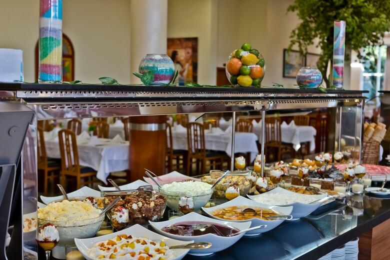 Hotel Riu Evrika