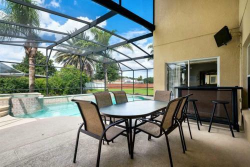 Loyalty Vacation Homes - Kissimmee