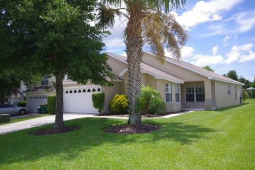 Loyalty Vacation Homes - Kissimmee
