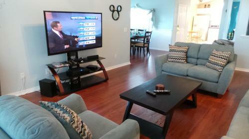 Loyalty Vacation Homes - Kissimmee