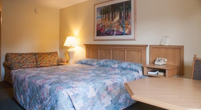 Golden Link Motel