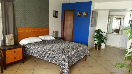 Lago Motor Inn