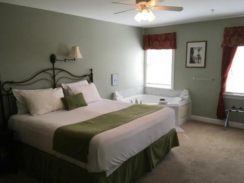 Bed & Breakfast Essex Street Inn