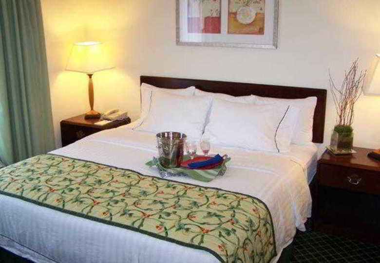 Hotel Fairfield Inn And Suites Memphis Germantown