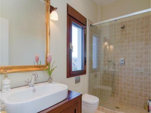 Four-bedroom Holiday Home In Villanueva De Algaidas