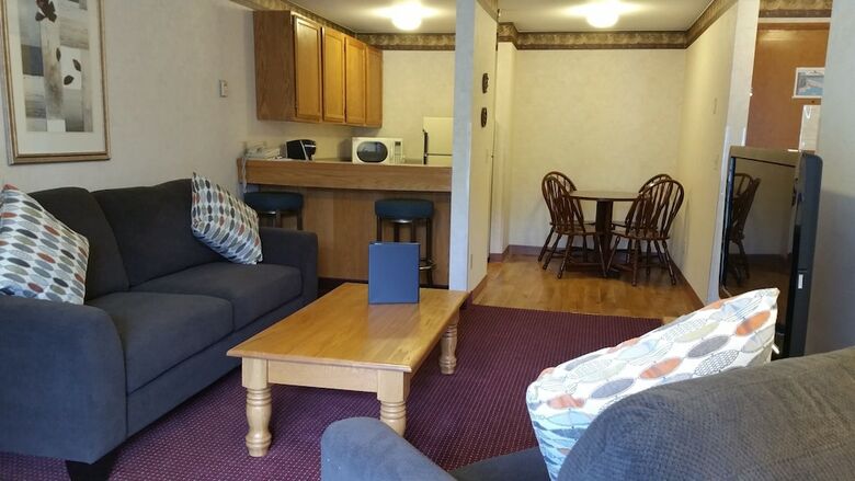 Hotel Friday Harbor Suites
