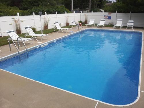 Chatham Highlander Motel
