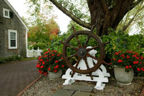 Posada Captain's House Inn