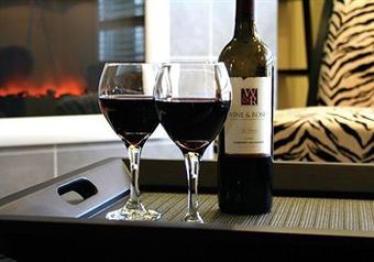 Wine & Roses Hotel Restaurant Spa Lodi