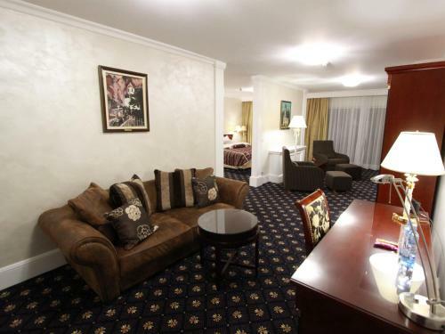 A Hoteli- Hotel Izvor