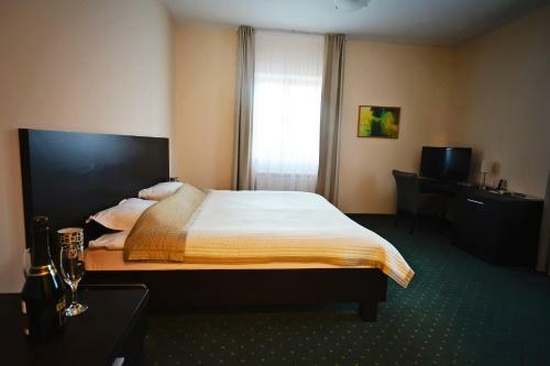 Ka?tel Hotel