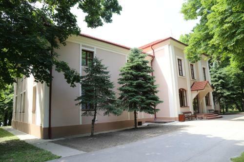 Ka?tel Hotel