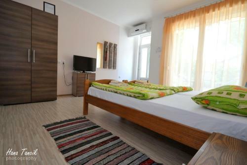 Apartments Svetlica
