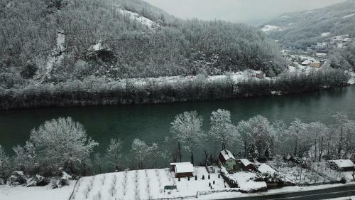 River Drina Small House