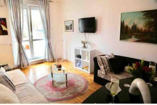 Gardenia Apartment
