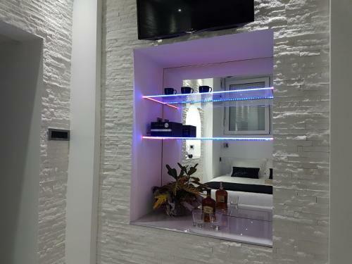 Monroe Apartment