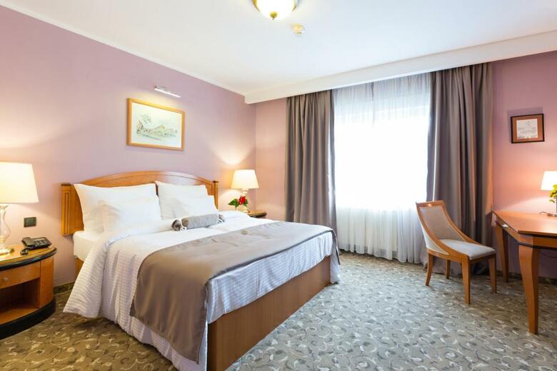 Hotel Sterling Garni
