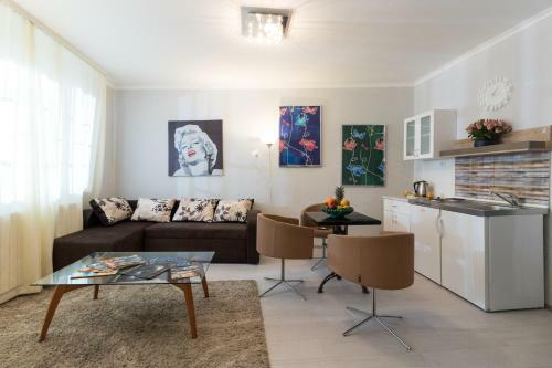 Modern Central Apartments
