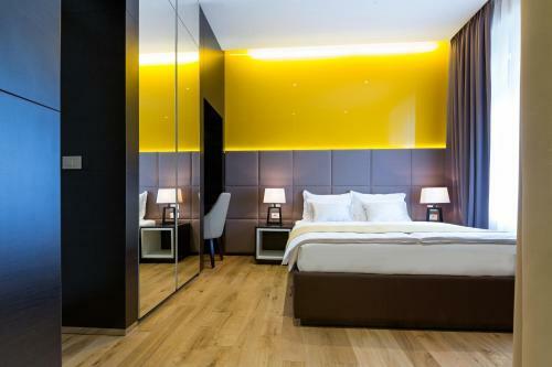 Hostal Maccani Luxury Suites