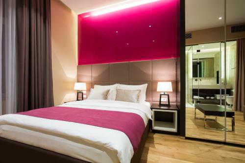 Hostal Maccani Luxury Suites