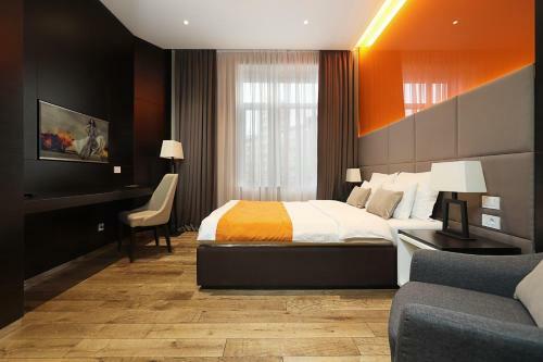 Hostal Maccani Luxury Suites