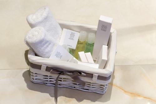 Hostal Maccani Luxury Suites