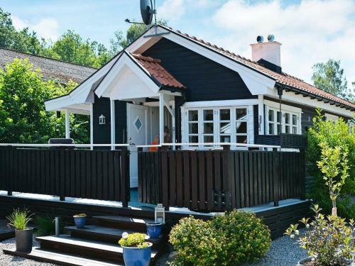 Holiday Home Bj�rkem�llav�gen II