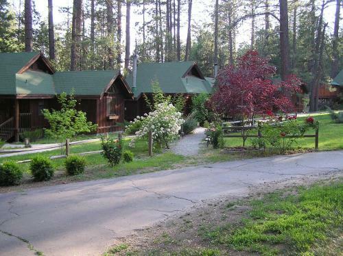 Posada Quiet Creek Inn