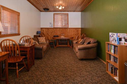 Posada Quiet Creek Inn