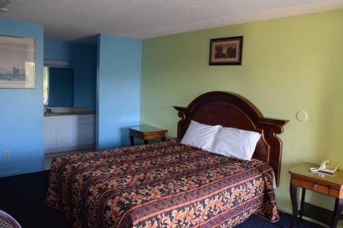 Mojave Village Motel