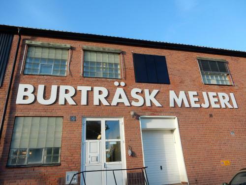 Burtr�sk Camping Och Stugby