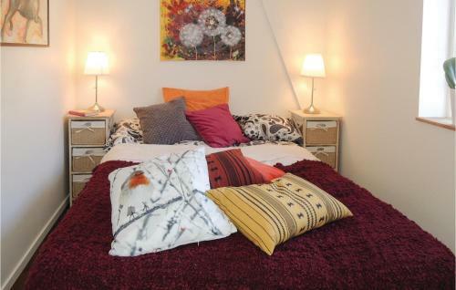 Two-bedroom Apartment In Hamneda