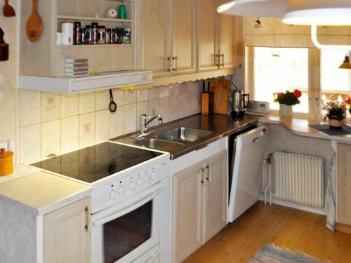 Holiday Home H�ljes