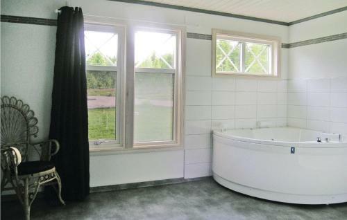 Four-bedroom Holiday Home Vittaryd With Sea View 08