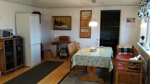 Fj�ttram�la Apartment