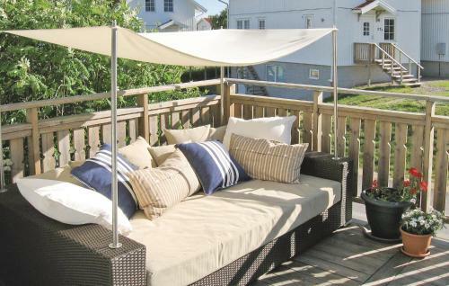 Holiday Home T�ngesundsv�gen Moll�sund