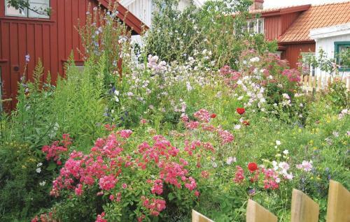 Holiday Home T�ngesundsv�gen Moll�sund