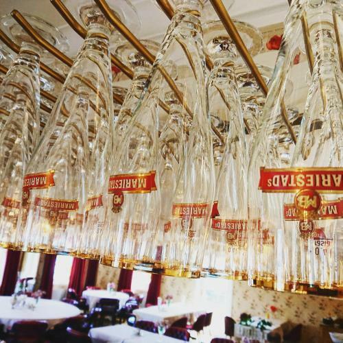 Hotell V�nerport