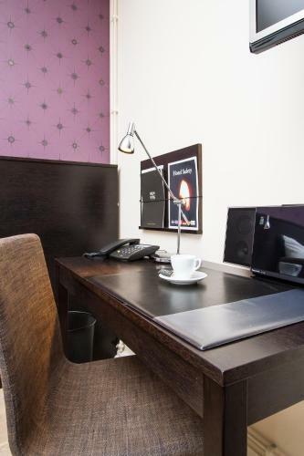 Bed & Breakfast Aronsborgs Konferenshotel