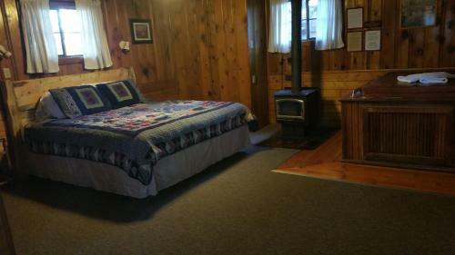 Lodge Hidden Rest Cabins