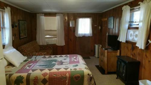 Lodge Hidden Rest Cabins