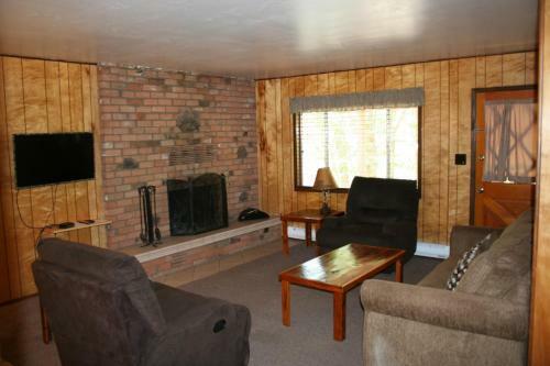 Northwoods Resort Cabins
