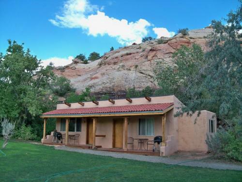 Kelly Place Bed & Breakfast